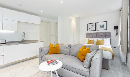 Oxford Street Delight