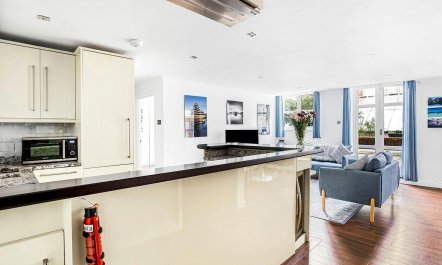 Westminster Wonder 8