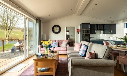2 Bed in Castle Douglas 1