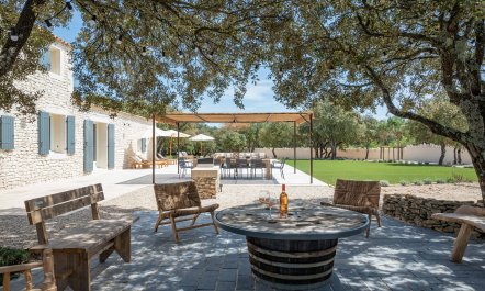 Luberon Oaks 7