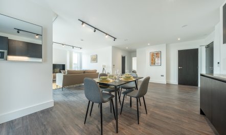 The Golden Embrace 2