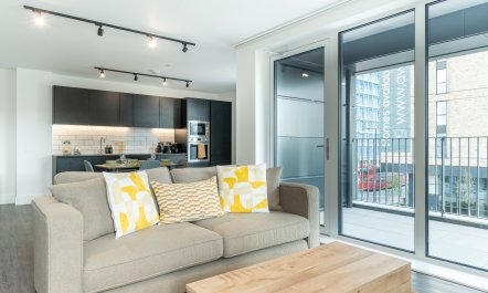 The Golden Embrace 4