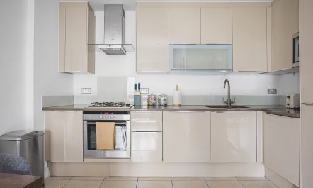 Whitechapel Colours 5