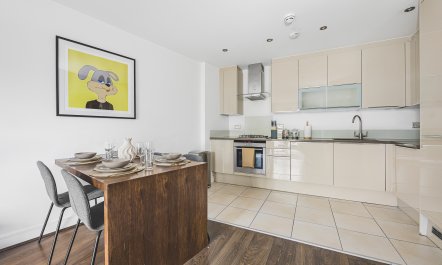 Whitechapel Colours 1