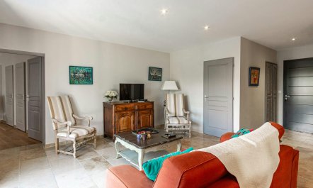 The Sunshine House 5