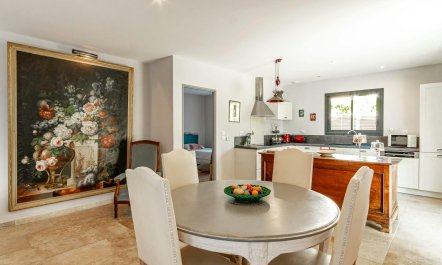 The Sunshine House 8