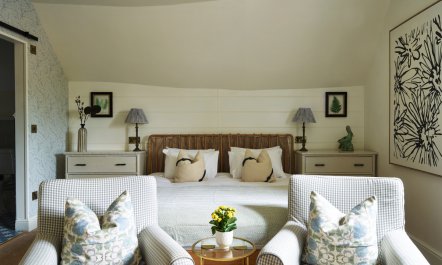 The Riverside Refuge 7