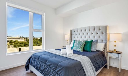 East Hollywood Charm 5