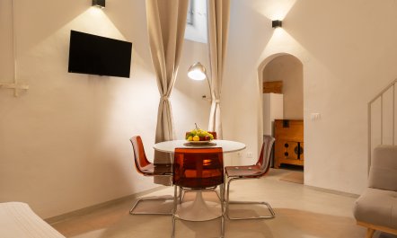 The Frescoed Palace 2