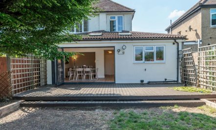 The Chessington Retreat 1