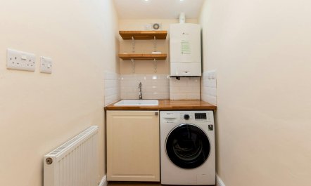 The Chessington Retreat 7