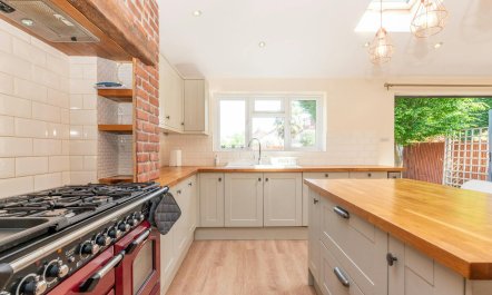 The Chessington Retreat 5