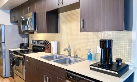 The Modern Mid-Century 5