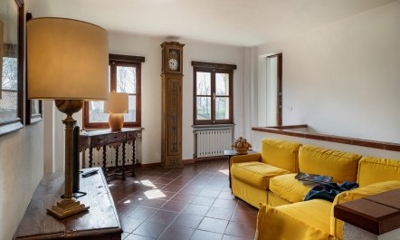 The Ancient Farmhouse 8