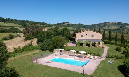 Tuscany Hideaway 2