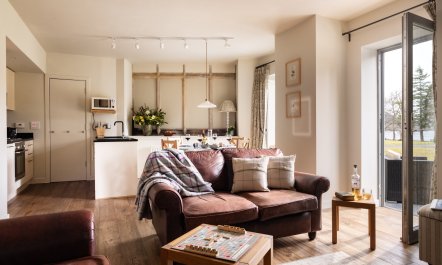 Loch Ness Paradise 1