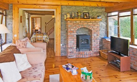 3 Bed in Glengarriff 3