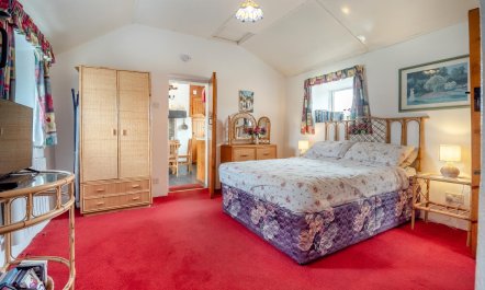 2 Bed in Ardmore 9