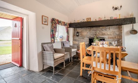 2 Bed in Ardmore 1