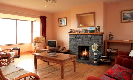 4 Bed in Caherdaniel 1