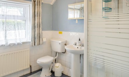 2 Bed in Kinvarra 8
