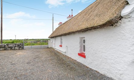 2 Bed in Kinvarra 9
