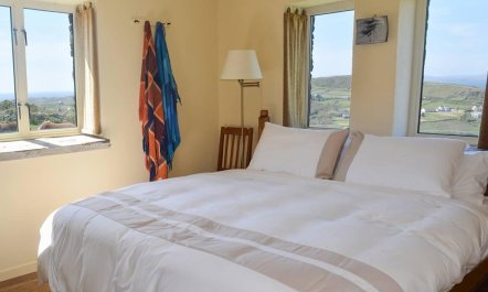 1 Bed in Cape Clear Island 6