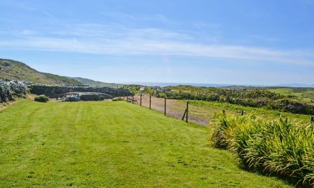 1 Bed in Cape Clear Island 8