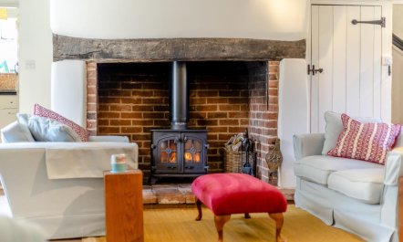 2 Bed in Holt 7