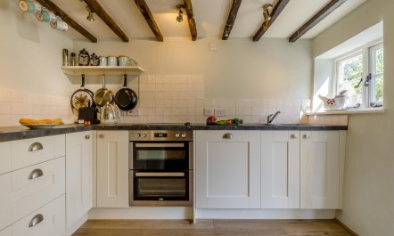 2 Bed in Holt 5