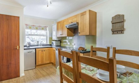 2 Bed in Keswick 4