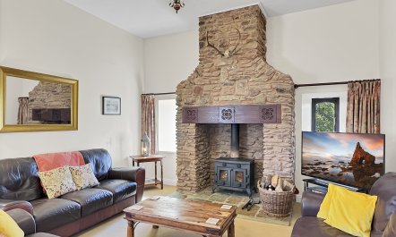 The Barn at Rainsbury House, Upton 1