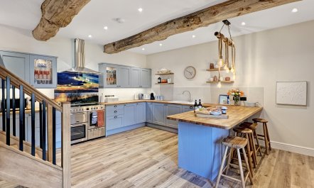 Broomy Barn, Brompton Regis 7