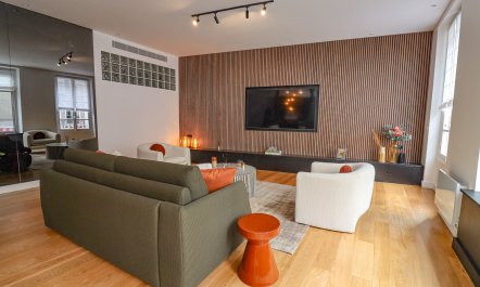 Architectural Marais 4