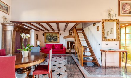 Window to Florence 3