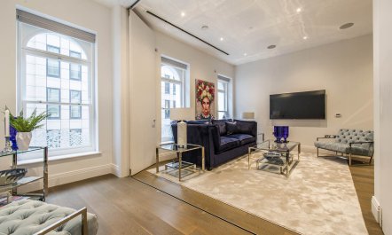 The Capital's Charm 3