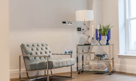 The Capital's Charm 4