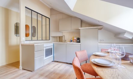 Brilliant and Bold 8