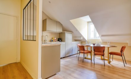 Brilliant and Bold 9