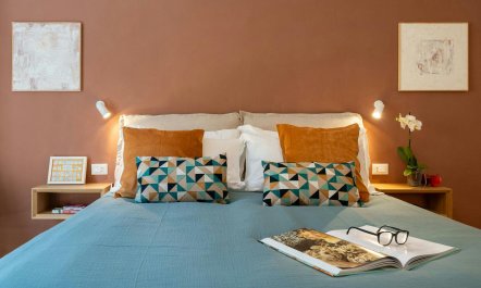 The Florentine Art Director 8