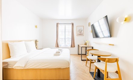 The Nest of Marais 2