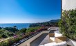A Seaside Getaway 1