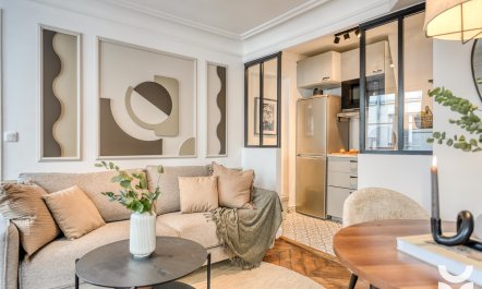 Haussmannian Masquerade