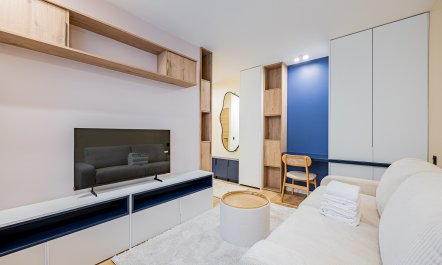 Walking in Montmartre 4