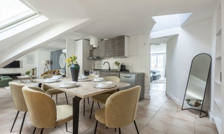 Les Plaisirs de la Vie 1