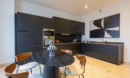 Haussmannian Views 7