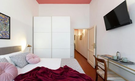 The Palazzo Next Door 9