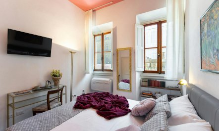 The Palazzo Next Door 8