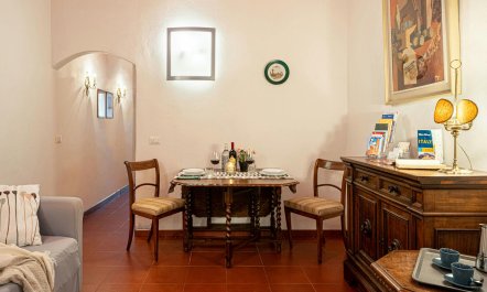 The Palazzo Next Door 5