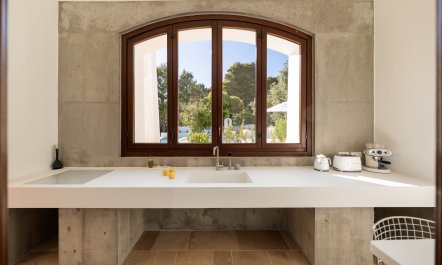 In Perfect Harmony 6